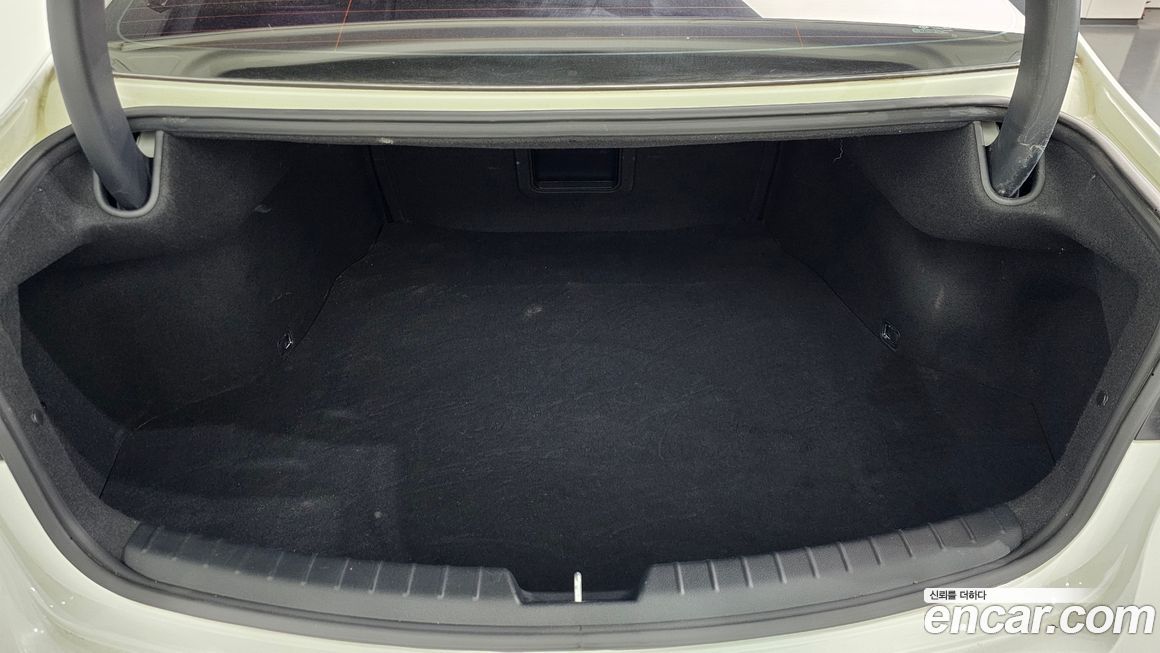Kia K7 2016
