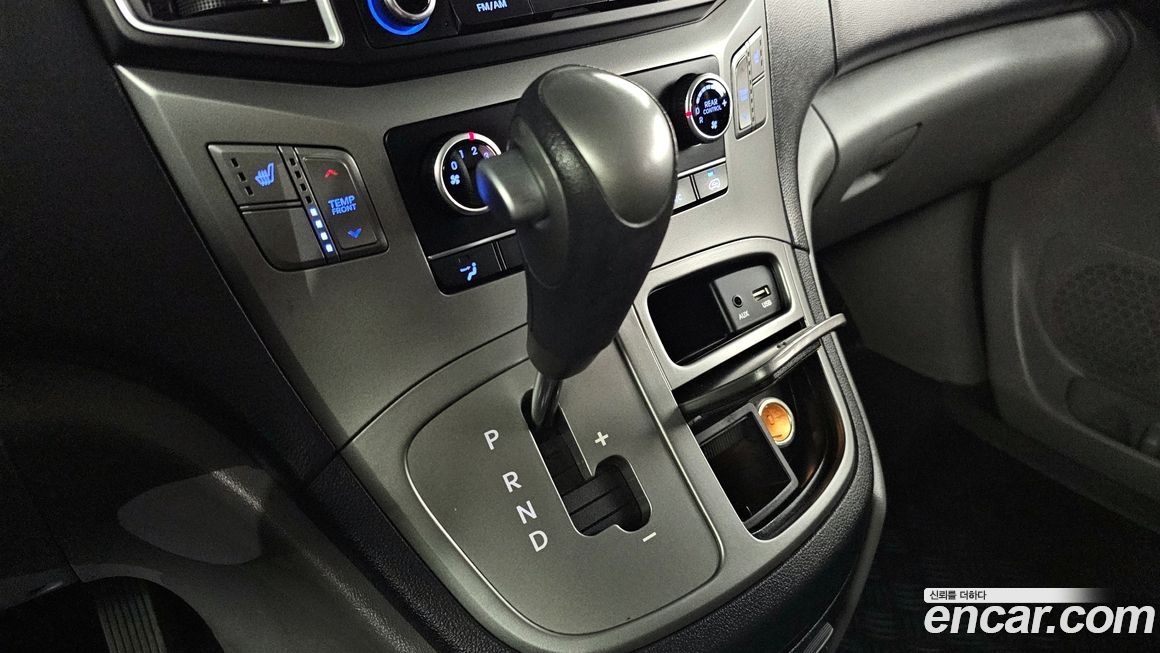Hyundai Starex 2018
