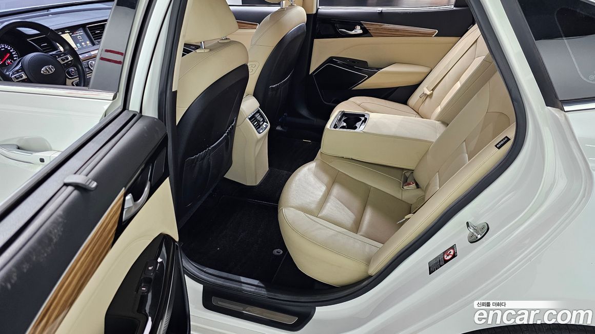 Kia K7 2016