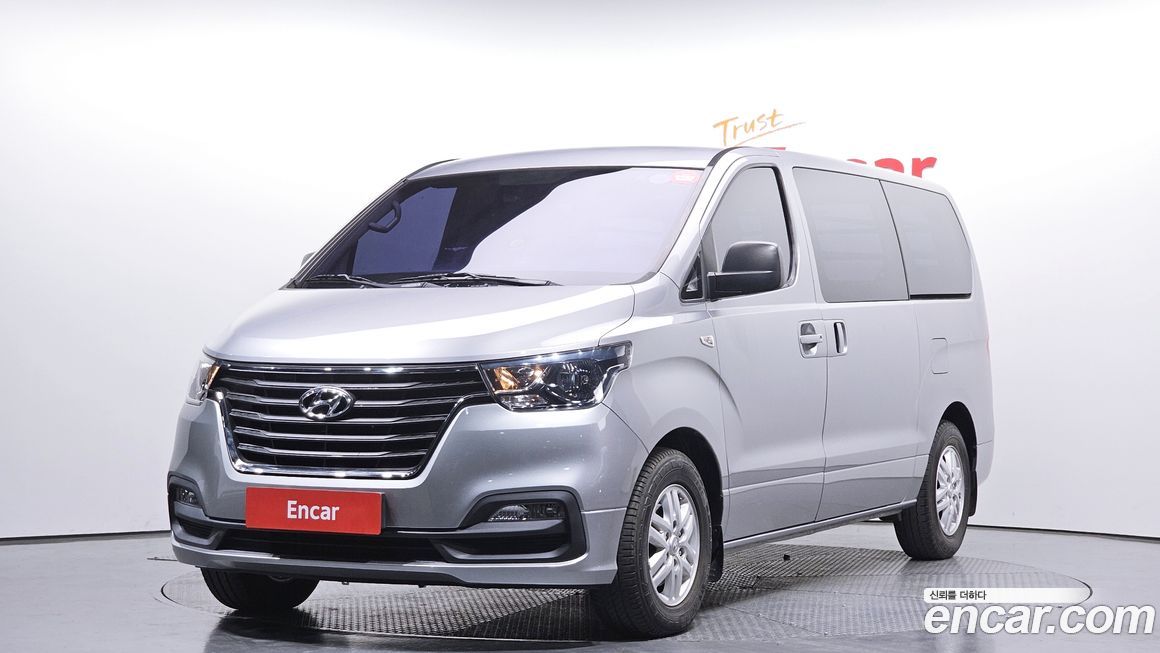 Hyundai Starex 2019