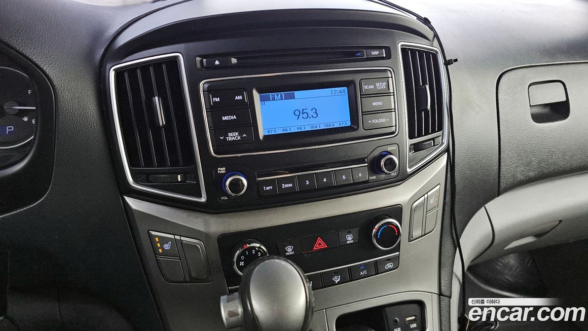 Hyundai Starex 2019