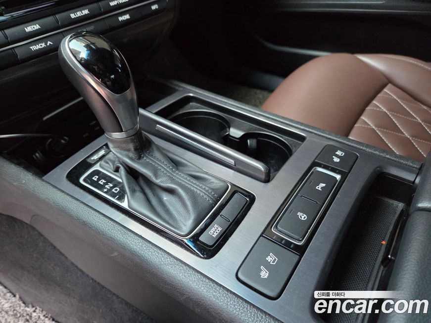 Genesis G80 2016