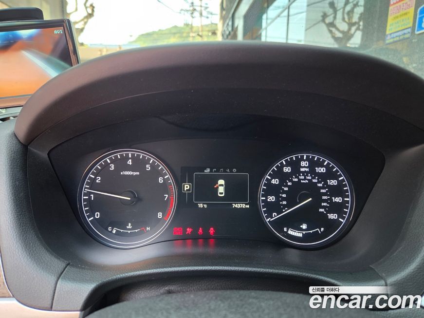 Genesis G80 2016