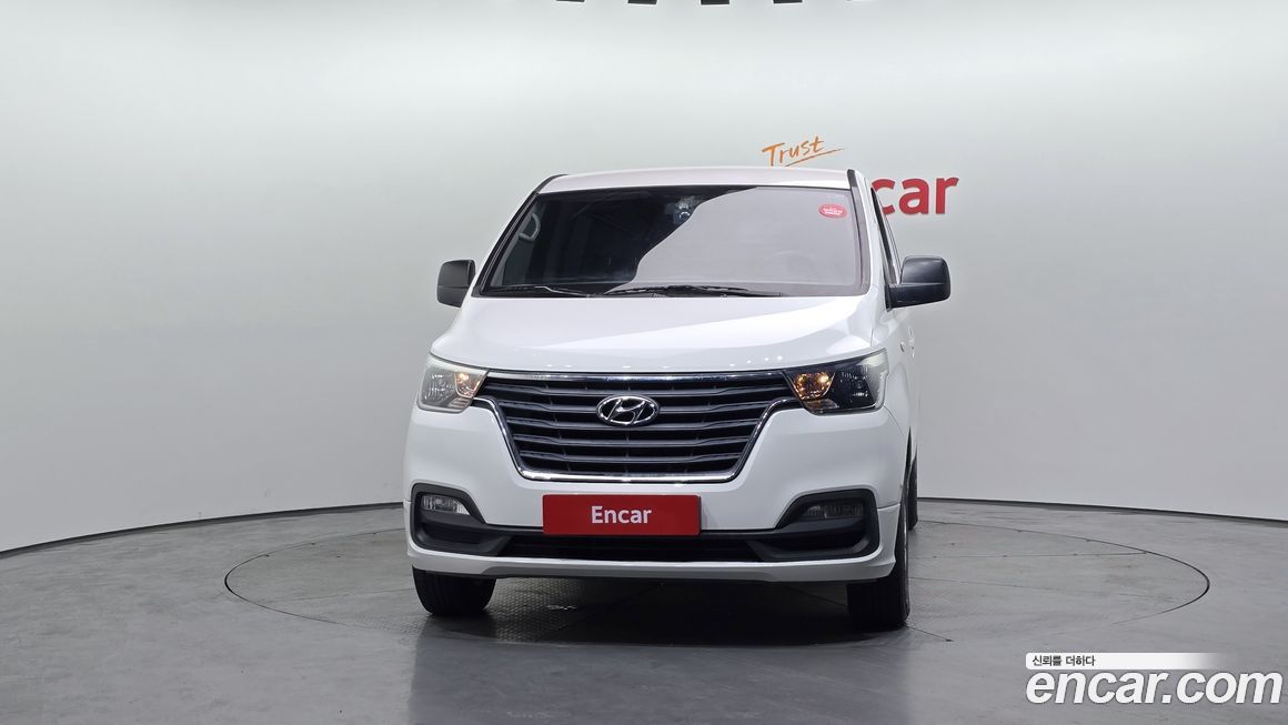 Hyundai Starex 2019