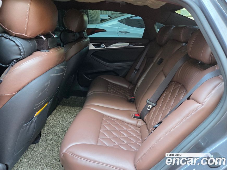 Genesis G80 2016