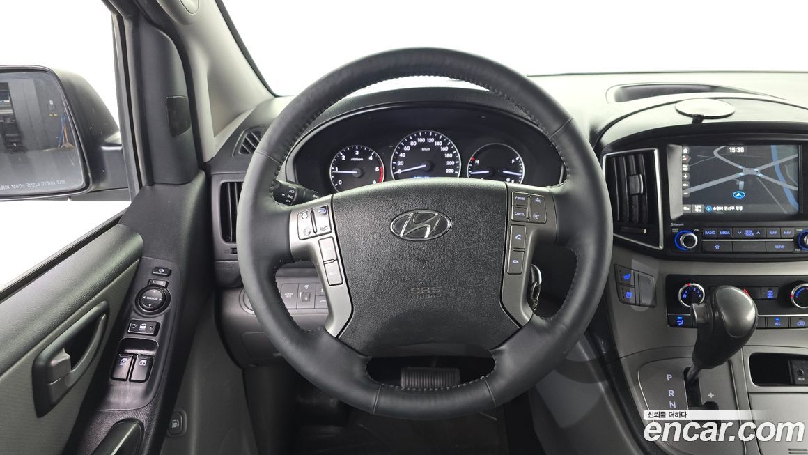 Hyundai Starex 2019