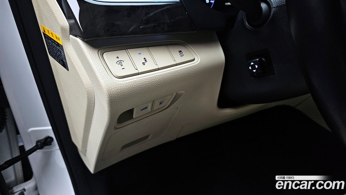 Hyundai Aslan 2015