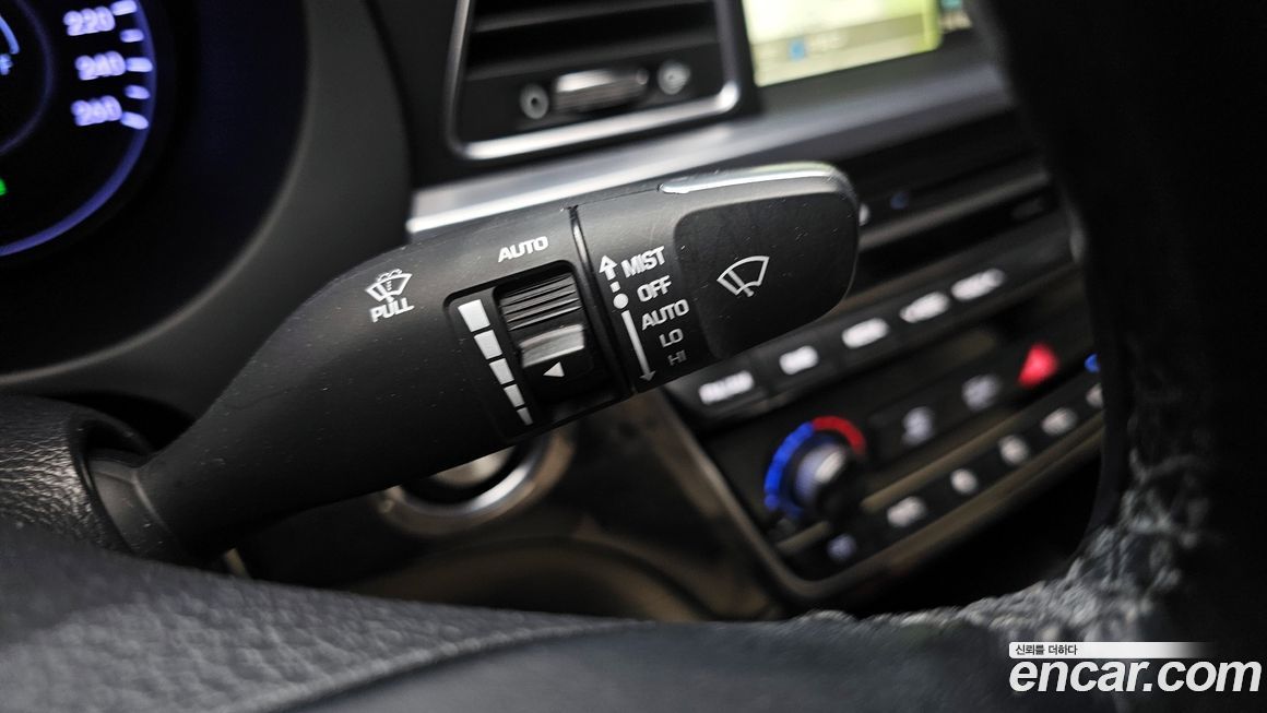 Hyundai Aslan 2015