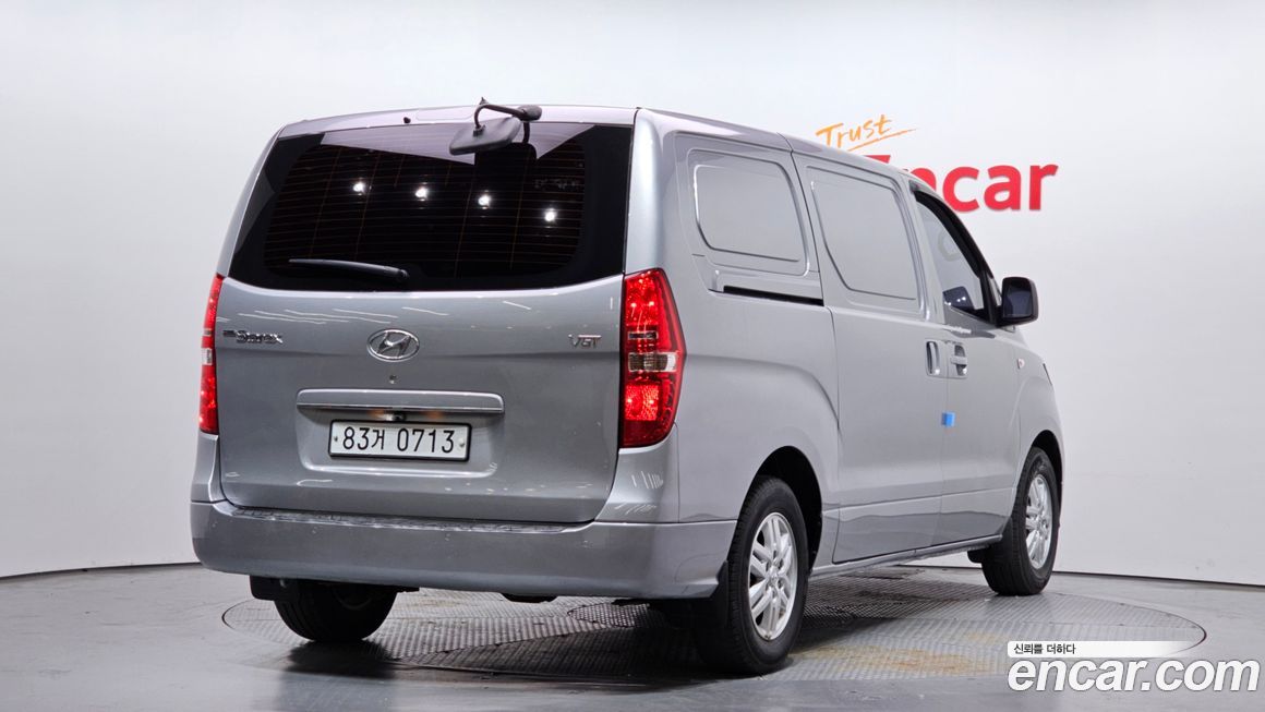 Hyundai Starex 2019