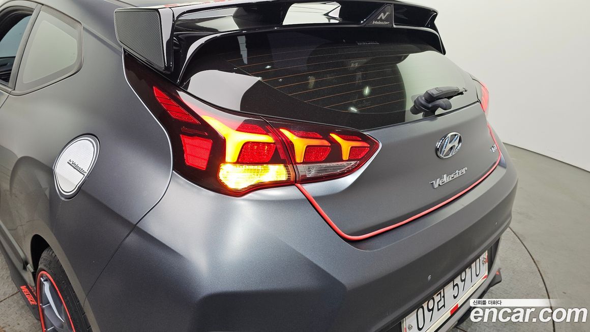 Hyundai Veloster 2018