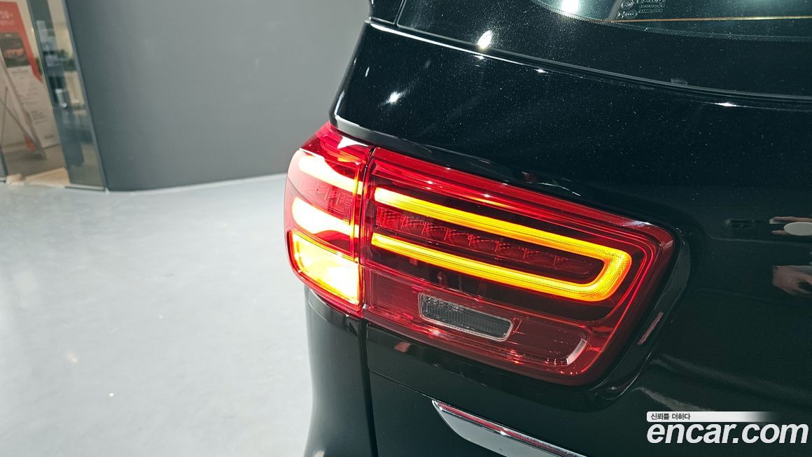 Kia Canival 2020