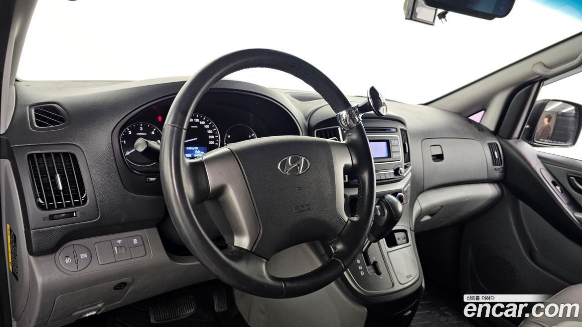 Hyundai Starex 2019