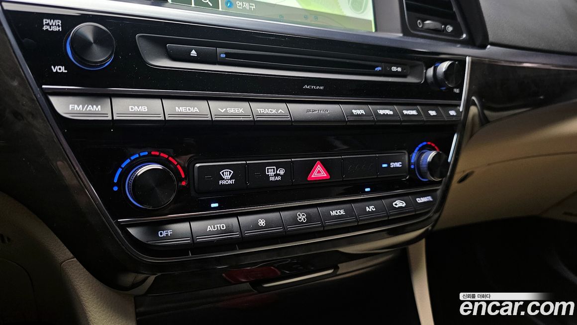 Hyundai Aslan 2015
