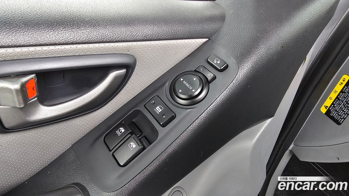 Hyundai Starex 2019