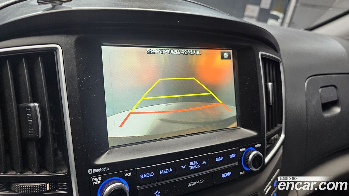 Hyundai Starex 2019