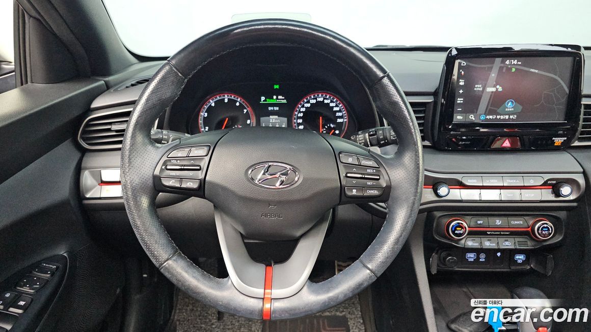 Hyundai Veloster 2018