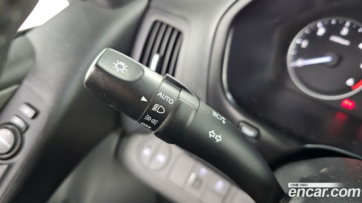 Hyundai Starex 2019