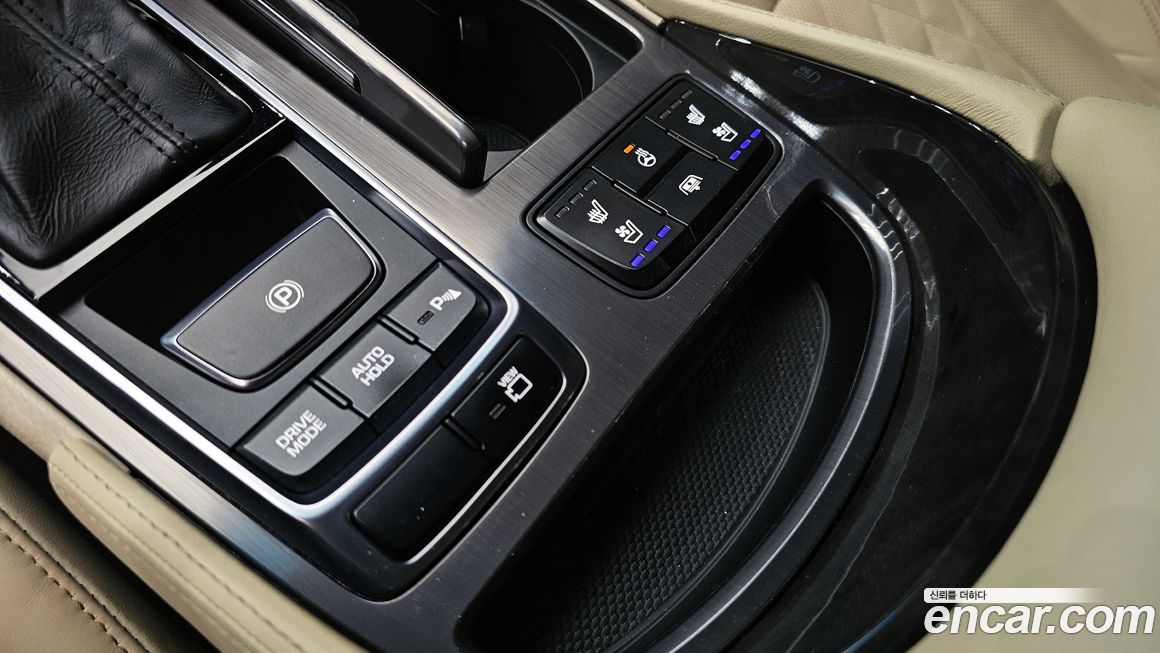 Hyundai Aslan 2015