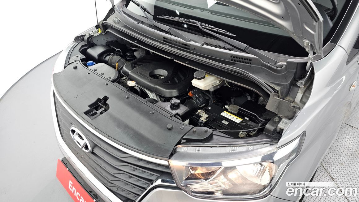 Hyundai Starex 2019