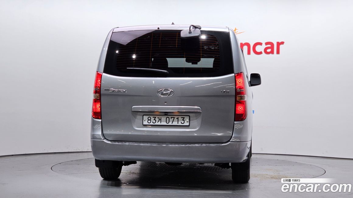 Hyundai Starex 2019