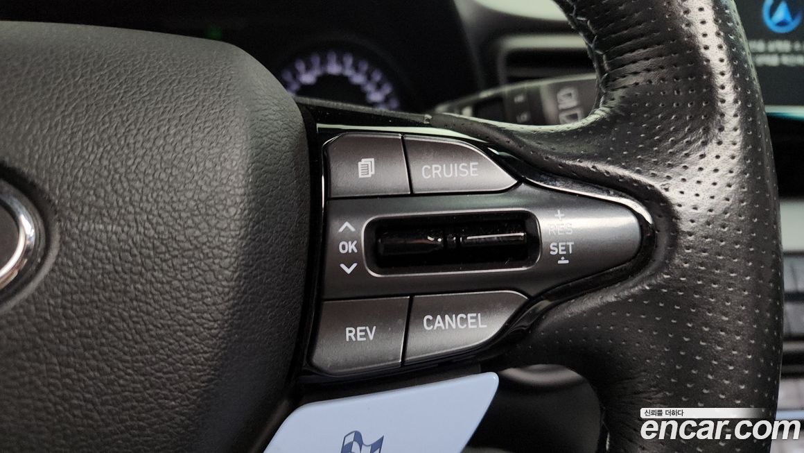 Hyundai Veloster 2019