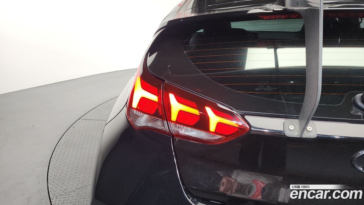 Hyundai Veloster 2019