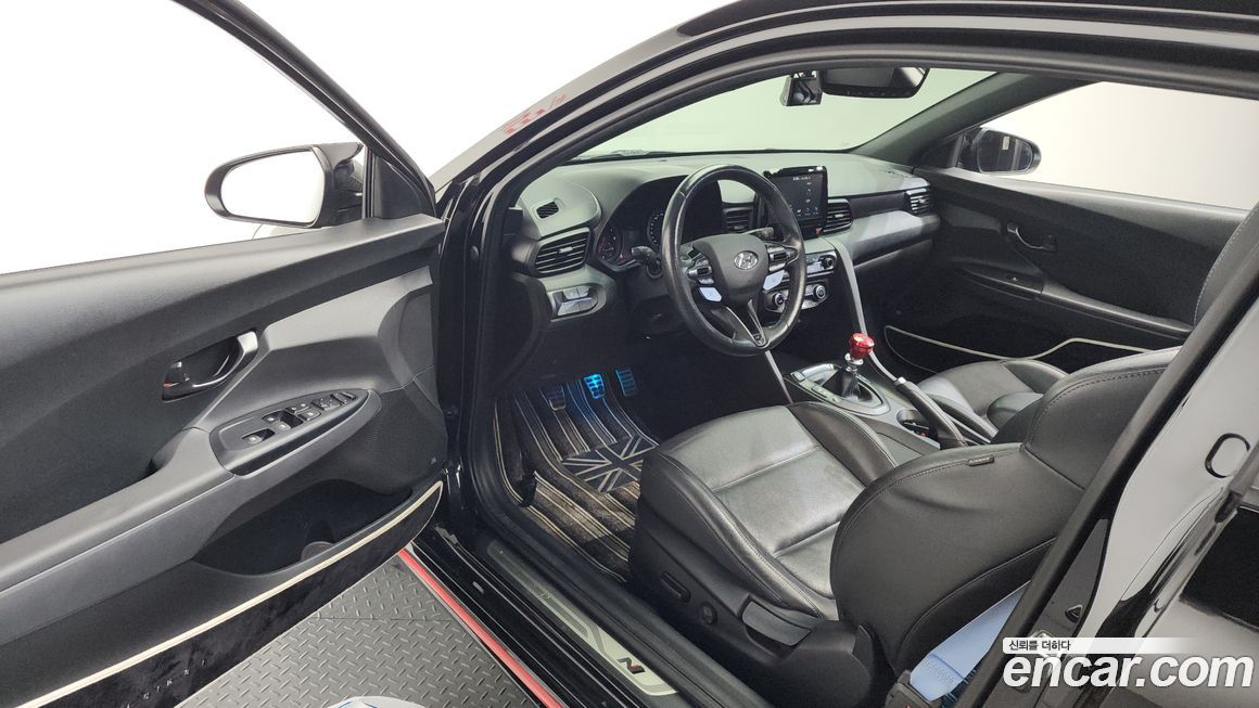 Hyundai Veloster 2019