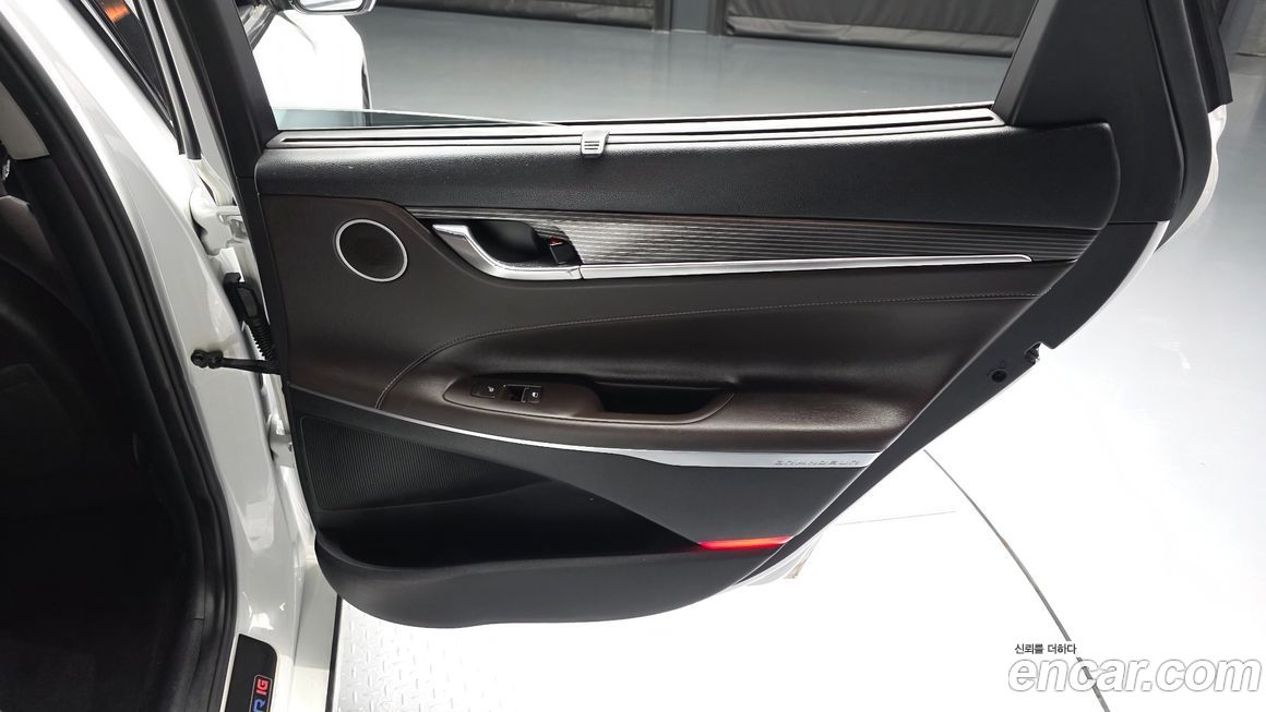 Hyundai Grandeur 2017