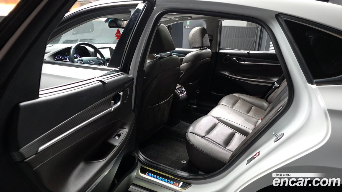 Hyundai Grandeur 2017