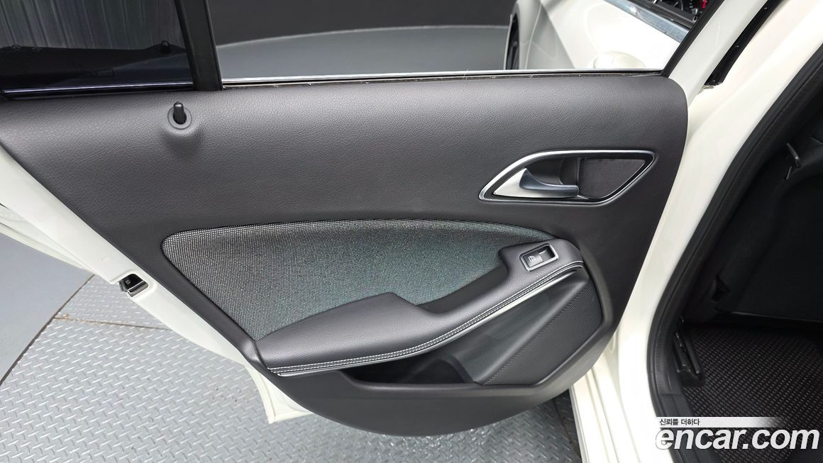 Mercedes-Benz A-Class 2018