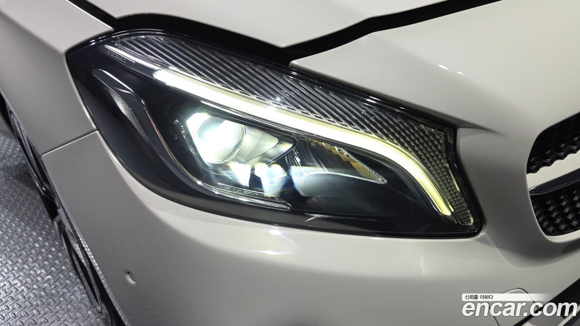 Mercedes-Benz A-Class 2018