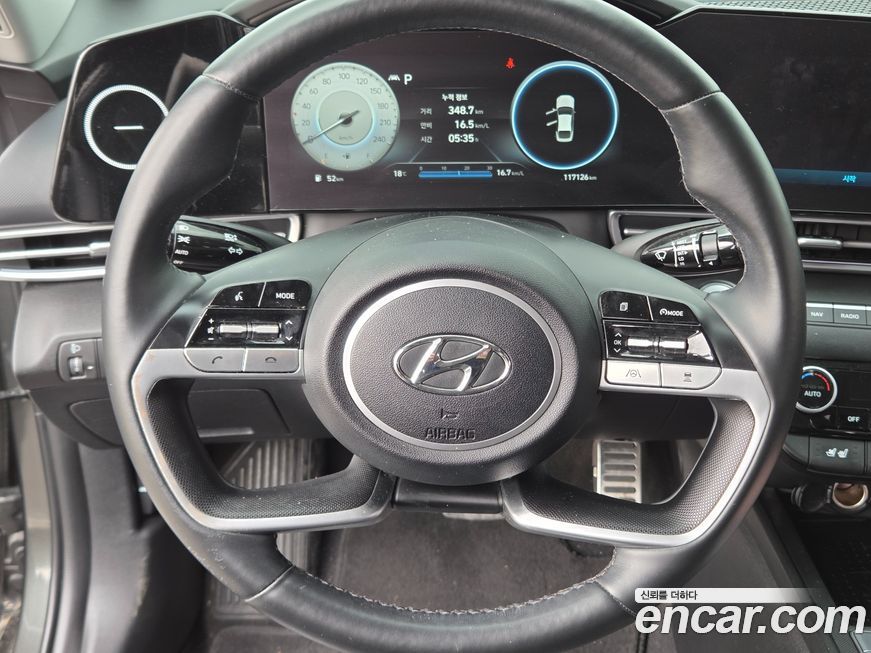Hyundai AVANTE 2022