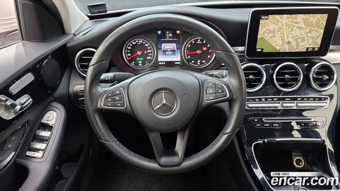 Mercedes-Benz C-Class 2017