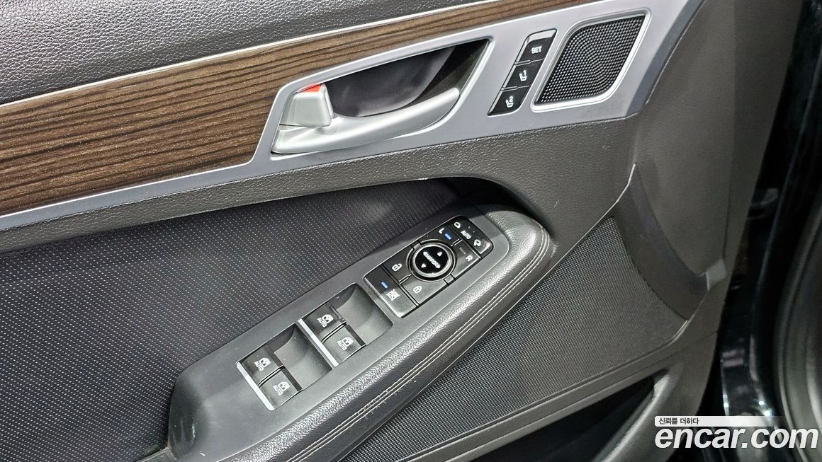 Genesis G80 2017