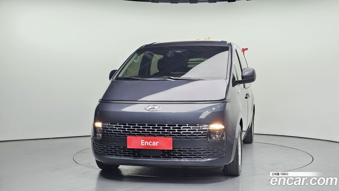 Hyundai Staria 2023