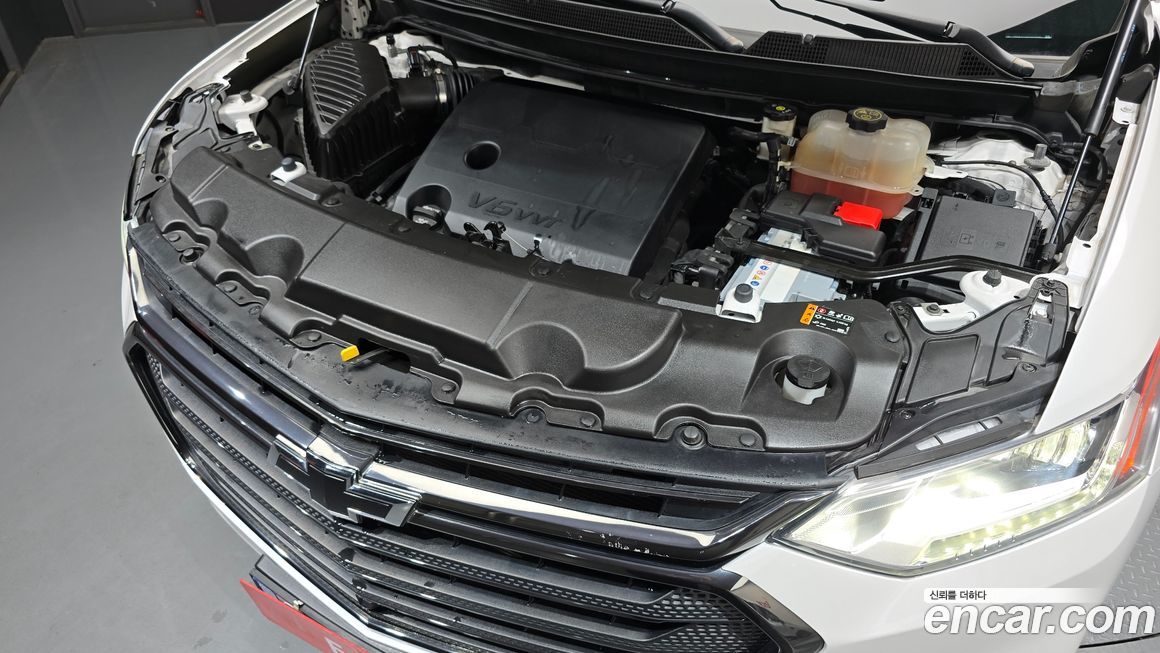 ChevroletGMDaewoo Traverse 2021