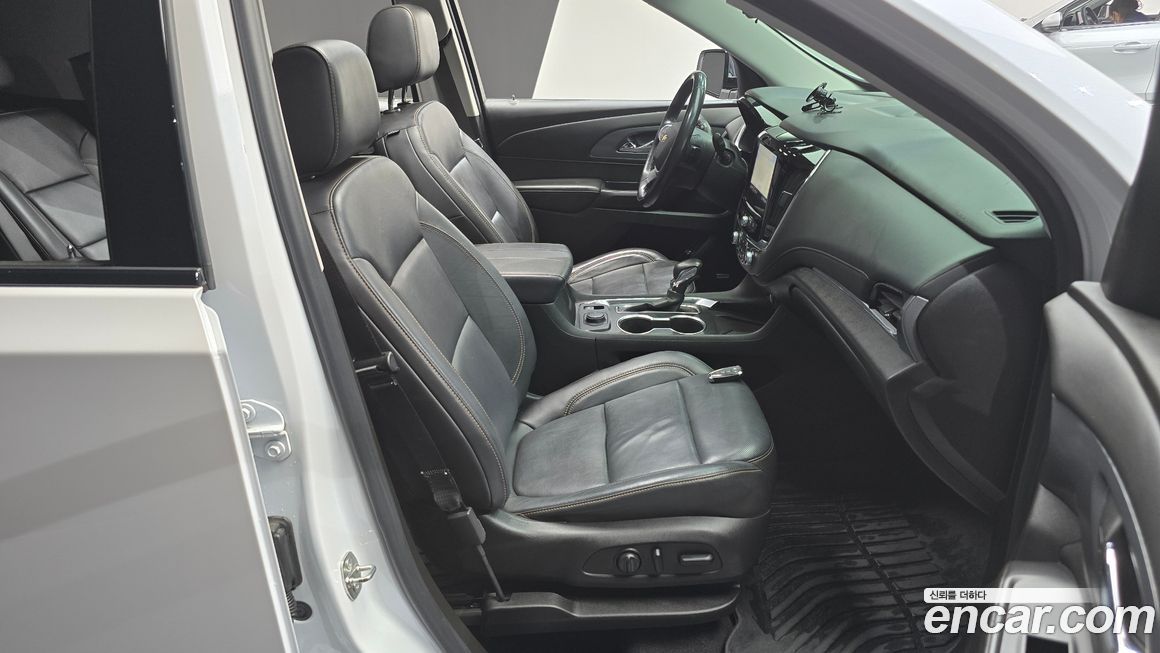 ChevroletGMDaewoo Traverse 2021