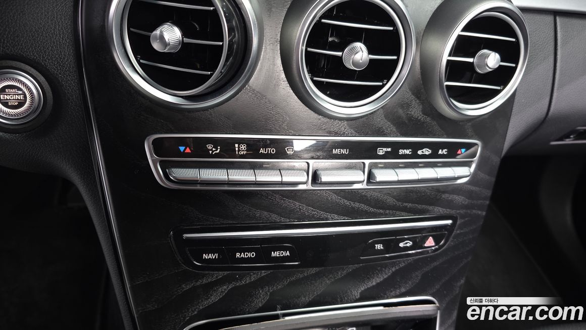 Mercedes-Benz C-Class 2019