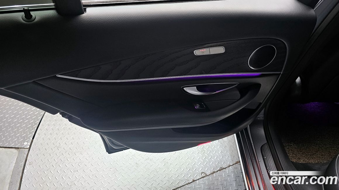 Mercedes-Benz E-Class 2017