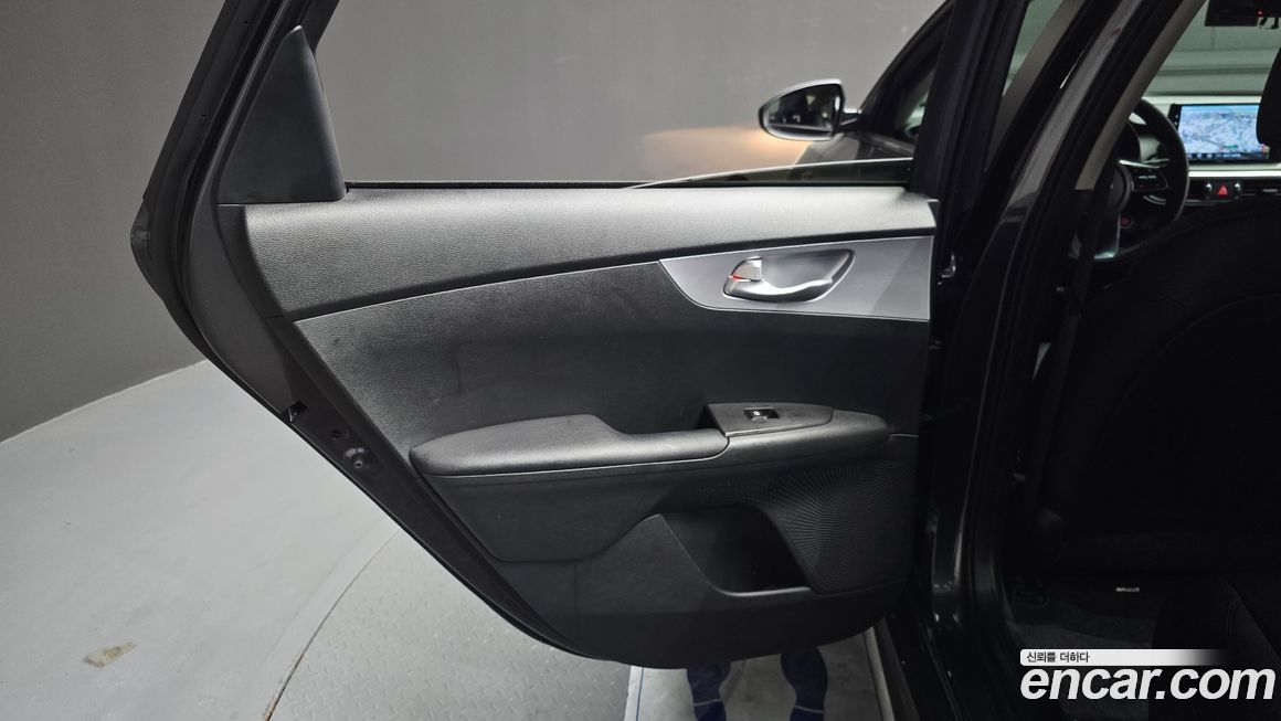 Kia K3 2023