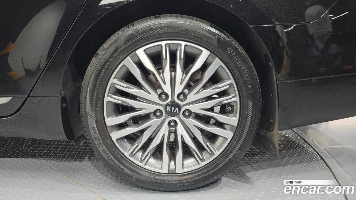 Kia K7 2020