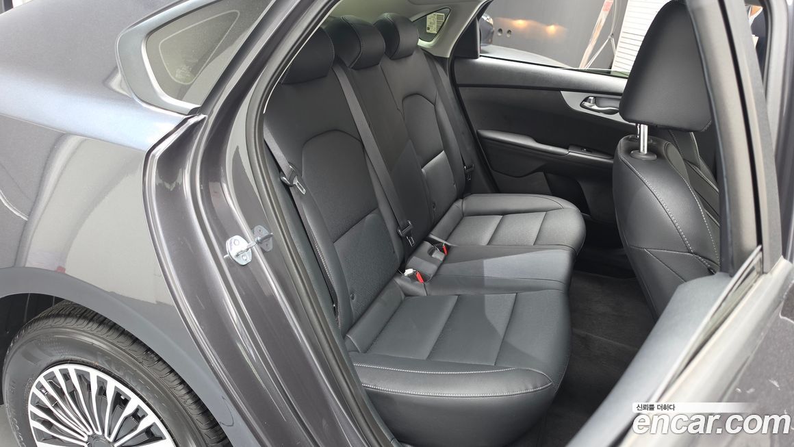 Kia K3 2023