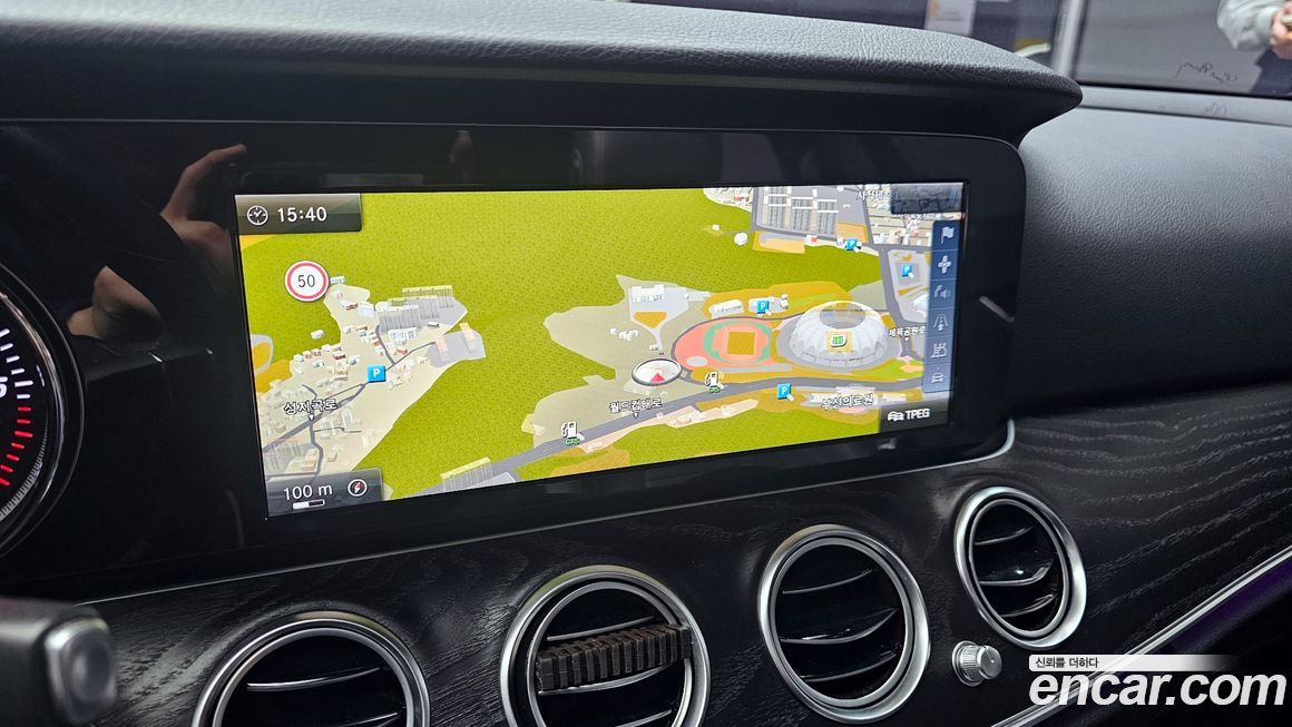 Mercedes-Benz E-Class 2017