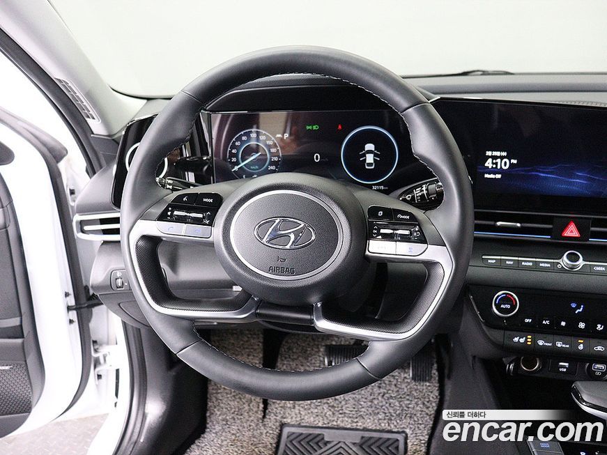 Hyundai AVANTE 2021
