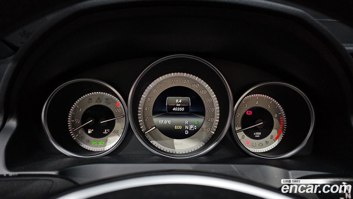 Mercedes-Benz E-Class 2016