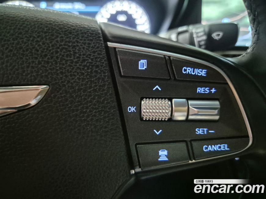 Genesis EQ900 2018
