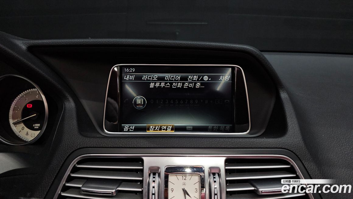 Mercedes-Benz E-Class 2016