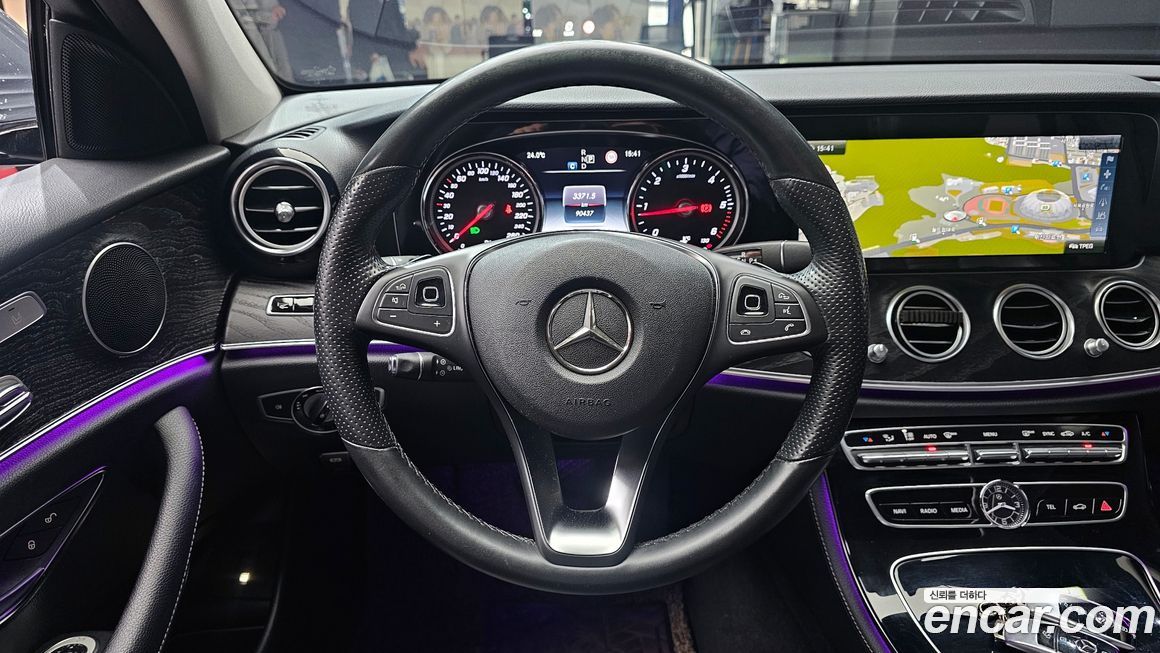 Mercedes-Benz E-Class 2017