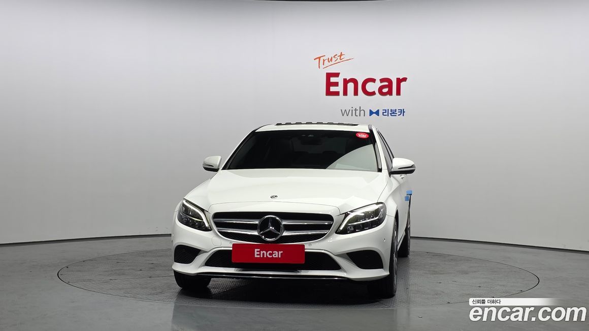 Mercedes-Benz C-Class 2019