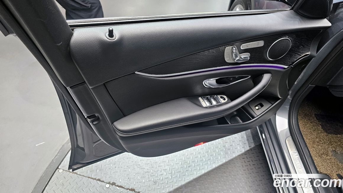 Mercedes-Benz E-Class 2017